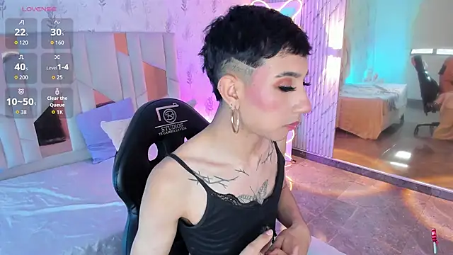 CYRUS_TAY Live XXX-Chat