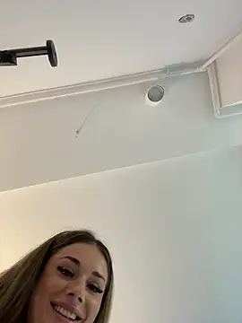 IsabellaEtthan's Live XXX Chat