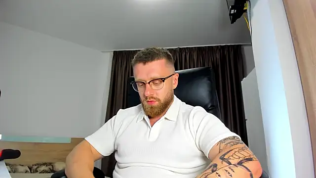 Findom_guy – Naživo XXX chat