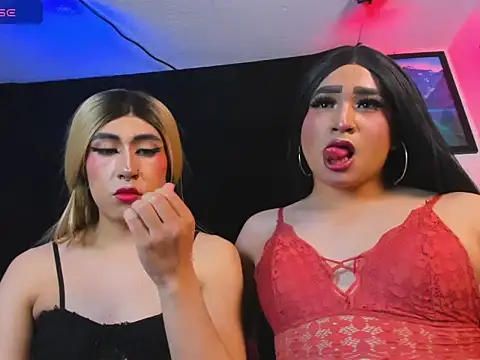 Sembang XXX Secara Langsung naughty_trans_dolls