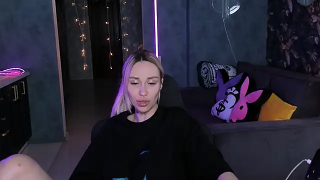 Blckmirrorrn Live XXX chat