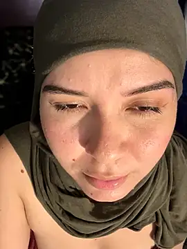 MatchedEyebrow 라이브 XXX 채팅