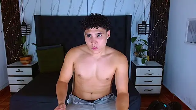 Chat XXX ao vivo de Rayan_Choi