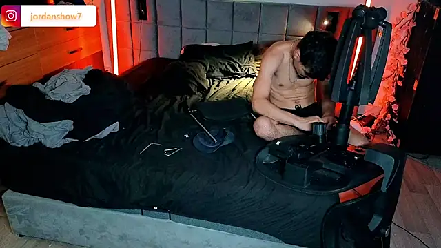 JordanShown Live XXX chat
