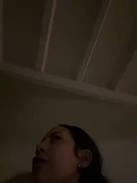 maaluh's Live XXX Chat