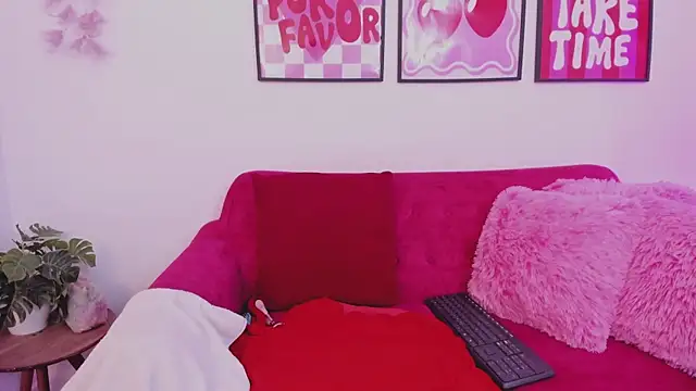 zoeseven7 – Naživo XXX chat