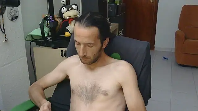softail85's Live XXX Chat