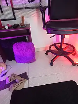Chat XXX en directo de Katya_Bridge2