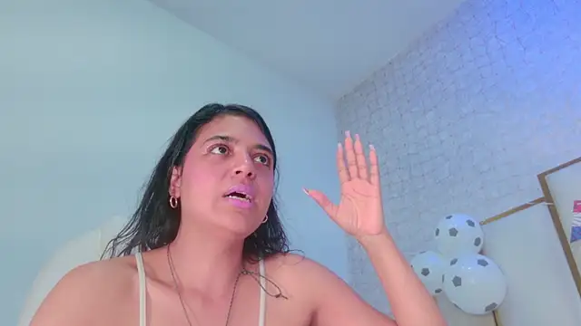 thalia888_ Chat XXX in diretta