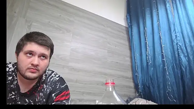 Chat XXX en directo de Lina_Kitty