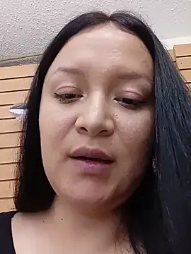 Chat XXX ao vivo de Arisha34