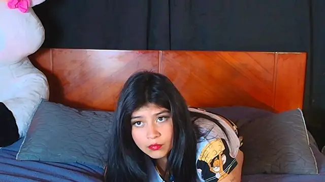 hannaa_cute Adlı Modelin Canlı XXX Sohbeti
