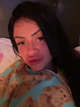 Chat +18 de belababyy ao vivo