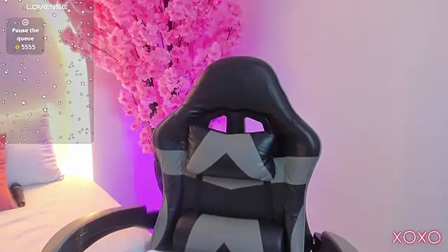 צ'אט XXX בשידור חי של linda_rios_