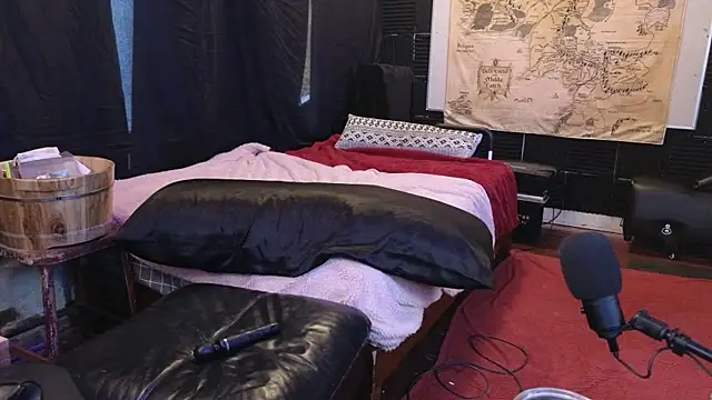 April_Strife – webcam-show