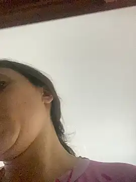 HeyAmaraa Adlı Modelin Canlı XXX Sohbeti