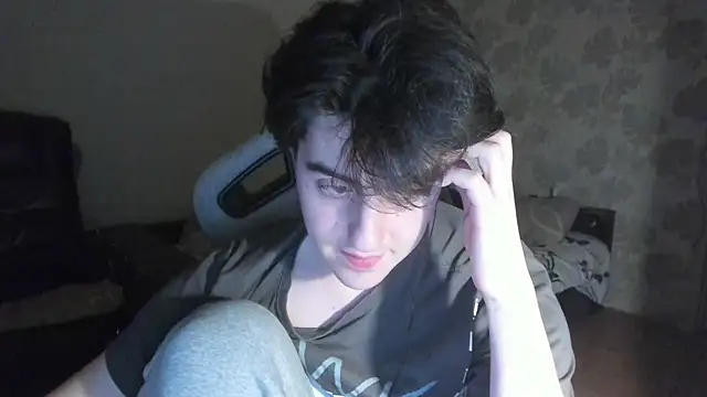 XXX chat uživo modela Knuckles17