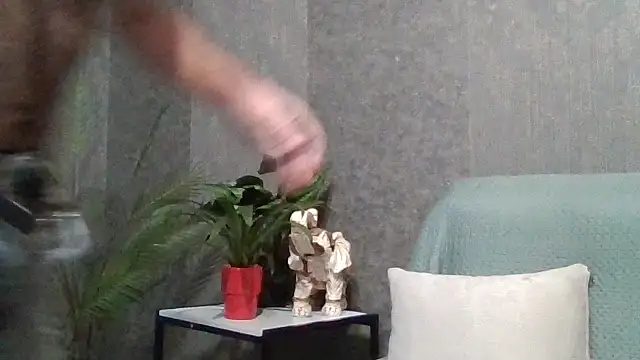 skorpibg65 Adlı Modelin Canlı XXX Sohbeti