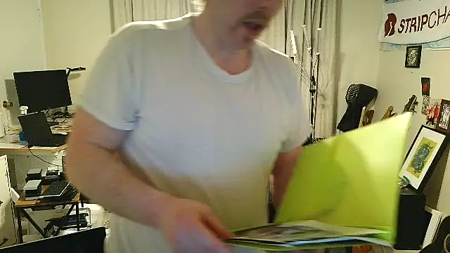 9VOLTT's Live XXX Chat