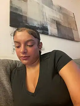 allybluee777 XXX чат на живо
