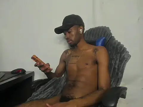 Kofi_exotic_2 live XXX chat