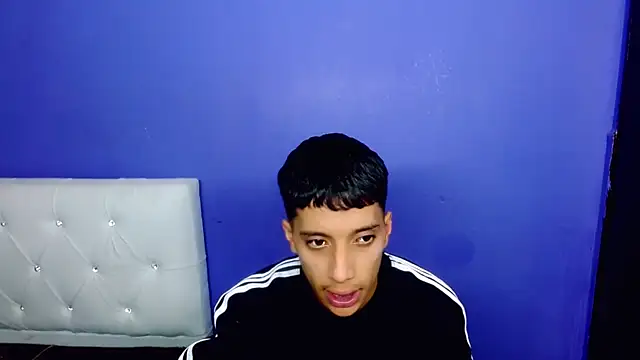 Czat XXX na żywo – jl_brayan12