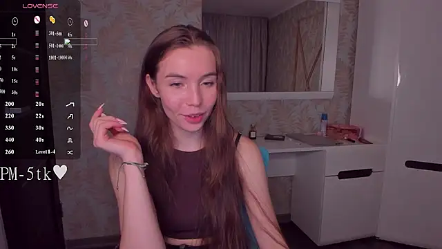 Chat XXX ao vivo de YonaBones