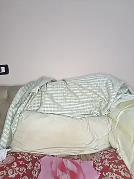 Rihaamm Adlı Modelin Canlı XXX Sohbeti