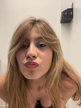Chat XXX en directo de ZoehAngel