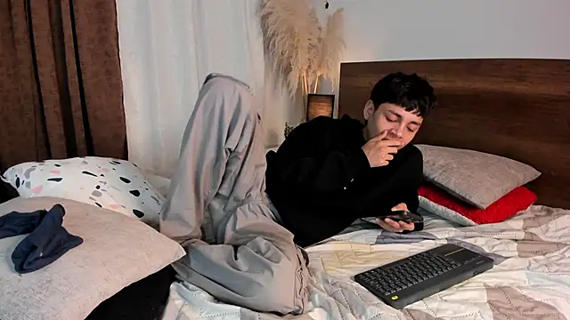 Czat XXX na żywo – Andy_Belier23