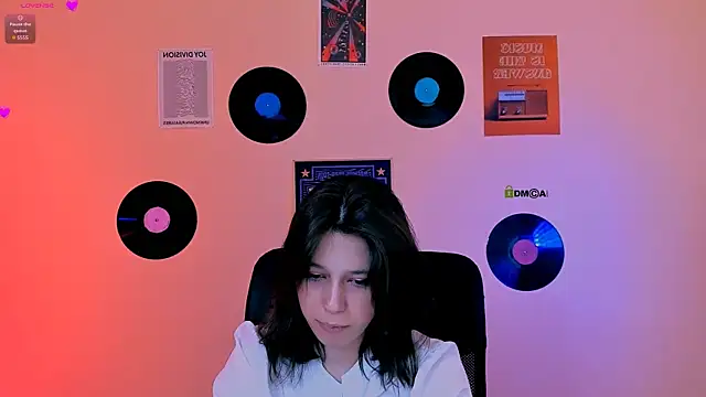 Онлайн чат XXX aria_wild_