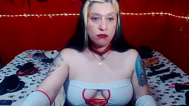 MATURE_Randy Live XXX-chat
