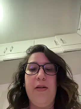 Chat +18 de amooraaamoon ao vivo