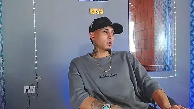 دردشة Liam_lee الجنسية المباشرة
