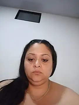 Julieta_BBW – Naživo XXX chat
