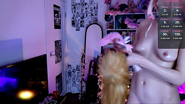Chat +18 de Aki__Ra ao vivo