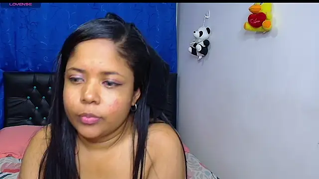 Chat +18 de melika_sweet4 ao vivo