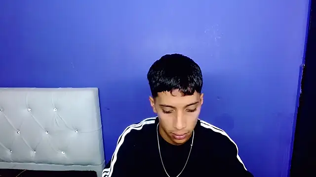 Онлайн чат XXX jl_brayan12