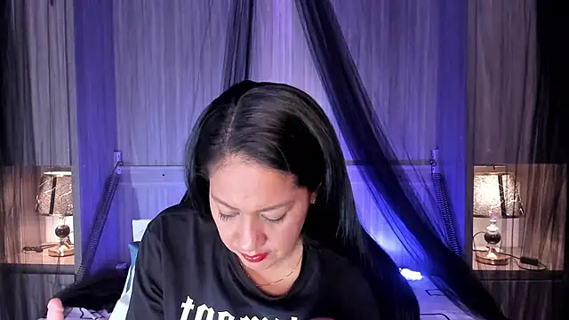 AllieBennet's Live XXX Chat