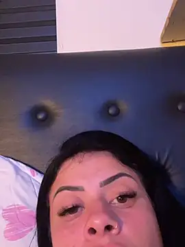 Chat XXX ao vivo de belababyy