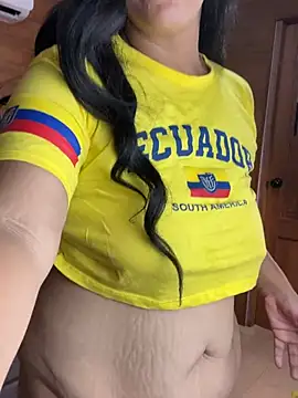 Alexia_Lerner লাইভ XXX চ্যাট