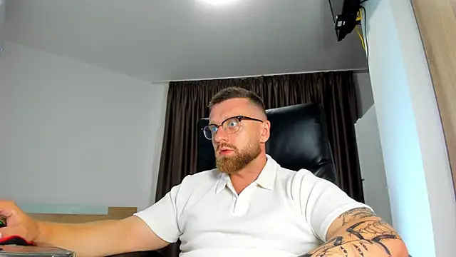 Findom_guy Live XXX Chat