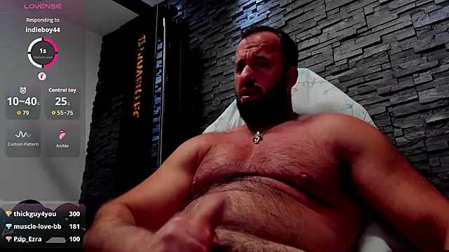 XXX chat uživo modela David_Big_Daddy