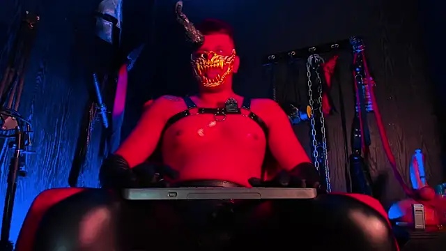 Онлайн чат XXX Master_Connor_BDSM