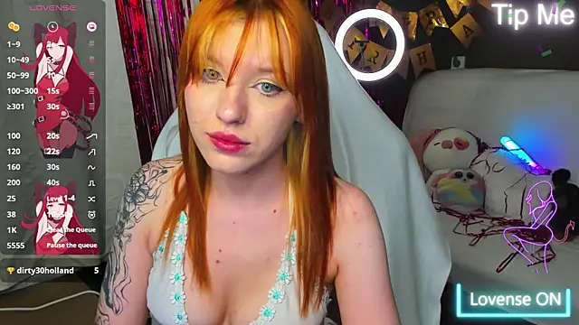 MeganNewCat's Live XXX Chat