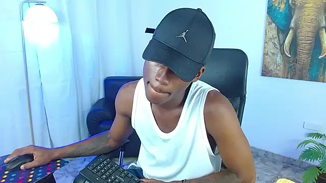 alexaandro18 Webcam show