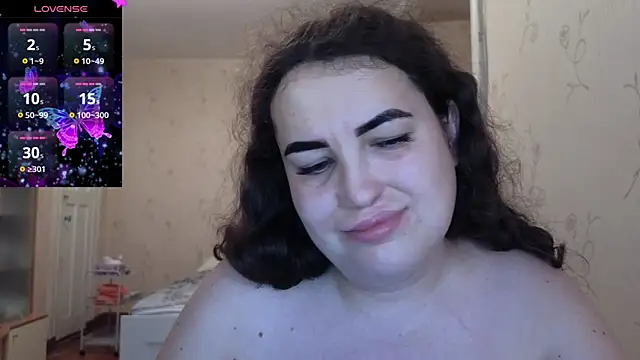 Chat +18 de VladaCandy ao vivo