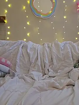 xLilyAngelx Chat XXX in diretta
