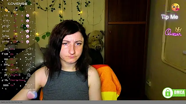צ'אט XXX בשידור חי של Muse_kitty_jenia