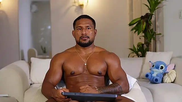 CallumMuscle Chat XXX in diretta